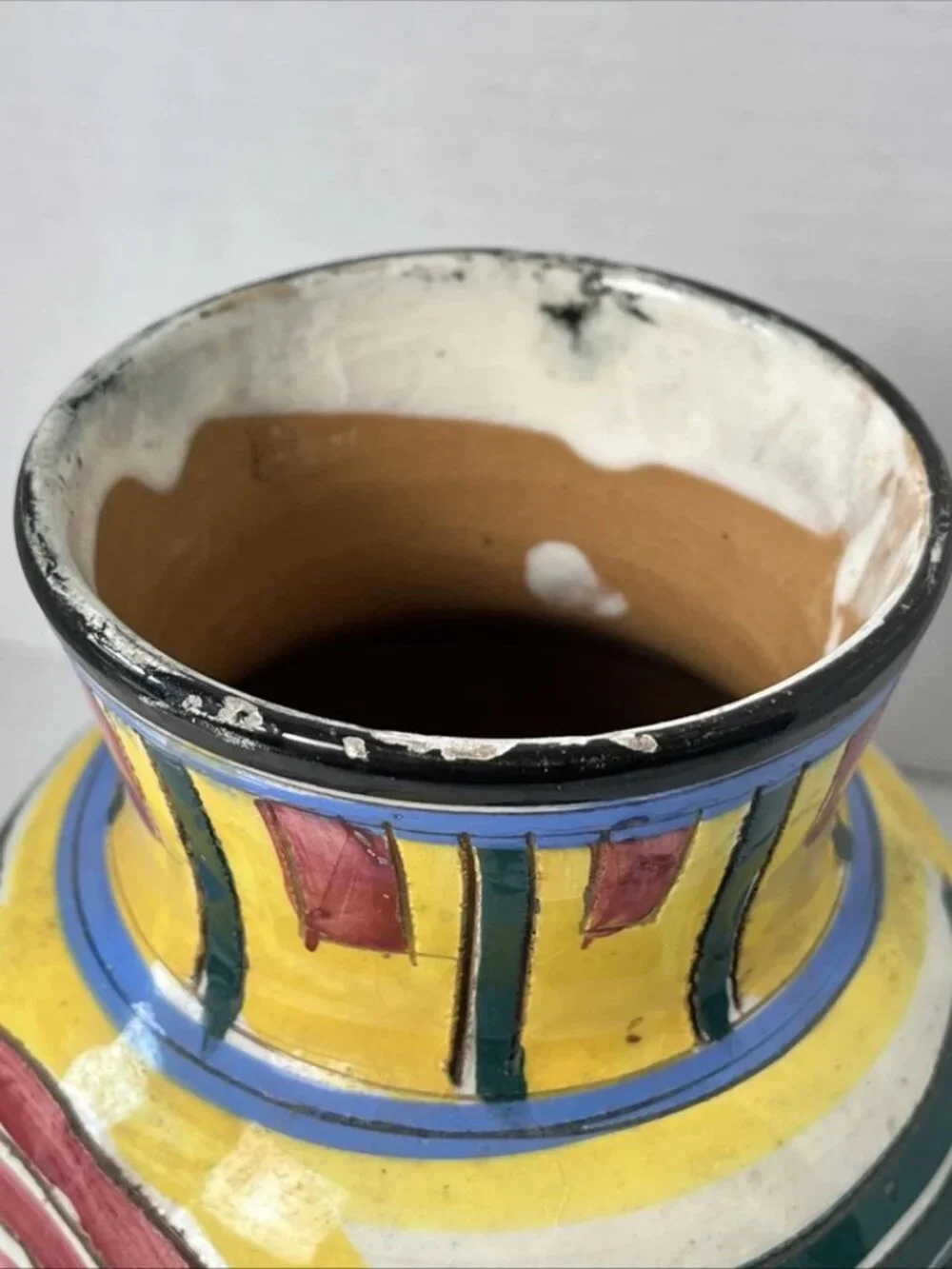 Vintage Italy Art Pottery Vase MCM Geometric Spiral Hand Painted 7